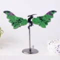 Natürliche Kristall Drachenflügel Ornament mit Metallständer für Tisch Dekoration Geschenk - Rubin-Zoisit / Ca. 18.5*13cm