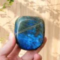 Natürlicher blauer Blitz Labradorit Kristall Trommelstein DIY Mineralprobe Tischdeko - Unregelmäßig 250-300g