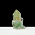 Grüner Kristall Harz Cluster Ornament, handgemachte Epoxy Edelstein Dekoration für Heimtisch. - Aventurin Stil 1