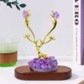 Gouden legering hertenornament met natuurlijke amethrist kristallen basis voor decoratie. - Stijl 2