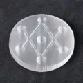 Plaque de Chargement en Cristal Sélénite Naturel Géométrie Sacrée Disque Gravé Déco - Base de Rangement de Rechange Uniquement / Base de Rangement de Rechange Uniquement