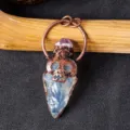 Pendentif pointe de flèche cristal crâne cuivre vintage, collier style punk chic - Opale