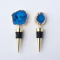 Blauer Achat Geode Weinflaschenstopfen galvanisierter Goldrand Metall Dichtung Frischehalter. - Blau + Gold