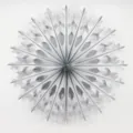 Éventail en papier blanc, décoration suspendue flocon de neige creux pour mariage. - Éventail de Fleurs en Papier Flocon de Neige / Diamètre 45cm / Argent