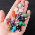 Natuurlijke kristallen heksenhoed paddestoel hanger halfedelsteen ketting sieraden accessoire SKU - Tovenaarshoed Paddestoel Hanger (Gaasmuts) / Willekeurige stijl