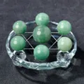 Natürlicher Grüner Kristall Sieben Sterne Array Feng Shui Kugel Set mit Geometrischer Basis - Aventurin Kugel Sieben-Sterne-Array