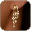 Elegantes pendientes colgantes de laton dorado con piedras de circonita cubica brillante. - Flor Dorada Borla Simple