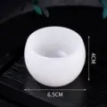 Weißer Jade Teetasse, runde minimalistische Kung-Fu-Tasse, 6,5 cm Durchmesser, elegante. - Weißer Jade Teebecher