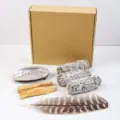 Kalifornien Weisser Salbei Raeucherkit mit Abalone Schale Feder und Heiligem Holz - Räucherset / Salbei x3 + Palo Santo x2 + Muschel x1 + Feder