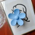 Γαλάζιο κλιπ μαλλιών λουλούδι ματ αισθητικό αξεσουάρ μαλλιών κομψό τσιμπιδάκι καρχαρίας - 7.5cm / Γαλάζιο