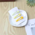 Juego de pinzas de pelo amarillas degradadas, bonitos clips BB para un estilo diario. - Pinza Triangular Hueca (Paquete de 3) / Degradado Amarillo