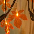 Warm LED maple leaf string lights for autumn, Thanksgiving and Christmas home indoor decor. - 6m 40 LEDs (3AA) Battery Operated / Orange Maple Leaf