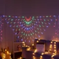 Guirnalda de luces LED de red colorida para camping al aire libre y decoracion festiva. - Controlador de memoria de 8 modos / Luces de pavo real