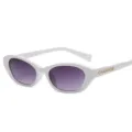Modische weiße Katzenauge-Sonnenbrille mit violetten Farbverlaufsgläsern für Damen. - Reinweißer Rahmen / Verlaufsgraue Gläser
