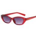 Rote Cat-Eye-Sonnenbrille für Damen, stilvolle Farbverlauf-Brille für Streetwear und Outdoor. - Roter Rahmen Verlaufsgraue Gläser