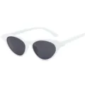Weisse Cat Eye Sonnenbrille fuer Damen modische trendige Sonnenschutz Brille UV Schutz - Weißer Rahmen Graue Gläser