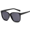 Schwarze Sonnenbrille für Damen und Herren, stilvoller UV-Schutz Fahrsonnenbrille - Schwarzer Rahmen Graue Gläser