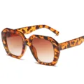 Schicke Oversized Schildpatt Sonnenbrille für Damen, trendiger geometrischer Rahmen mit Verlauf. - Leopard-Rahmen Braune Verlaufsgläser