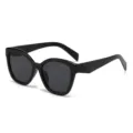 Schwarze Cat Eye Sonnenbrille für Damen, retro dicker Rahmen trendige Sonnenbrille UV-Schutz. - Schwarzer Rahmen Graue Gläser