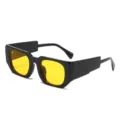 Retro unregelmässige quadratische Sonnenbrille mit klobigen Bügeln und gelben Gläsern. - Schwarzer Rahmen Gelbe Gläser