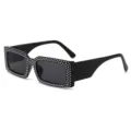 Quadratische Strass Sonnenbrille fuer Damen, schwarzer Rahmen stilvolle Brille fuer Streetstyle. - Schwarzer Rahmen Graue Gläser