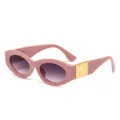 Trendige rosa ovale Katzenauge-Sonnenbrille mit Farbverlaufsgläsern und goldenem Bügel. - Taro Lila Rahmen Grauer Verlaufsglas