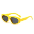 Klobige gelbe Sonnenbrille für Damen und Herren, retro ovale UV Schutz Sonnenbrille. - Gelber Rahmen Graue Gläser