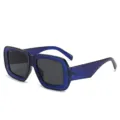 Große quadratische transparente blaue Sonnenbrille für Damen und Herren, UV400 Schutz. - Blauer Rahmen Graue Linsen