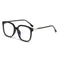 Occhiali eleganti con montatura quadrata grande e dettagli in metallo per ogni occasione. - Montatura Nera Lenti Anti-luce Blu