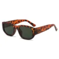 Schicke Vintage Sonnenbrille mit Leopardenmuster und dunklen Gläsern, stilvoll und modern. - Schildpatt Rahmen Grüne Gläser