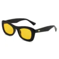 Modische klobige ovale Sonnenbrille für Damen und Herren mit schwarzem Rahmen und gelben Gläsern. - Schwarzer Rahmen Gelbe Gläser