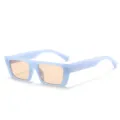 Hellblaue Vintage-Sonnenquadratbrille für Damen und Herren, stilvoller UV-Schutz-Augenschutz - Seeblauer Rahmen Teefarbene Gläser