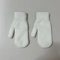 Winter warme Strickfäustlinge, dicke einfarbige Wollhandschuhe für kalte Tage im Freien. - Einheitsgröße / Weiß
