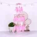Acchiappasogni rosa con piume e perline per una decorazione murale da camera romantica ed elegante. - Doppio Strato Senza Luce / Rosa