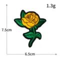 Gelbe Rose bestickter Aufnäher Kleidungszubehör, 7.5x6.5cm dekorativer Bügelflicken. - H0486