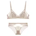 Sexy kanten lingerieset met draadloze Franse driehoek-bh en bijpassende comfortabele slip. - S / Top en Broek / Champagne