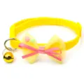 Charmantes gelbes Haustierhalsband mit süßer Schleife und Glocke für Katzen und Hunde. - Breite 1,0 cm, Verstellbereich 21–34 cm / Gelb
