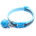 Collier de cou réfléchissant bleu pour chat et chien avec grande cloche 1.0cm détail. - Bleu lac