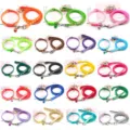 Set guinzaglio e collare per animali domestici con impronte di zampe e campanello colorato. - Qualsiasi stile