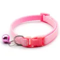 Niedliches rosa Pünktchen Katzenhalsband mit Glocke, sicherem Plastikverschluss für Haustiere. - Rosa