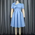Robe trapèze bleu clair grande taille avec nœud manches courtes élégante détail femme - S / Bleu ciel