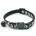 Zwarte kattenhalsband met pootafdrukken, schattige katvormige gesp en metalen bel voor huisdieren. - Zwart