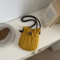 Freizeitleichte Outdoor-Umhängetasche, einfache Handytasche für den täglichen Gebrauch. - Gelb