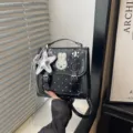 Sac à dos à pois noirs avec patch de lapin en peluche et pendentif étoile pour usage quotidien - Avec Pendentif / Noir