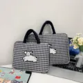 Custodia per laptop a quadri neri e bianchi con patch di cane carino, borsa portatile. - Taglia L / Nero