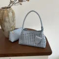 Lichtblauwe geweven schoudertas voor dames, stijlvolle lederen handtas set met kleine tas. - Blauw