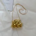 Mini sac bandoulière doré métallique en forme de nuage avec chaîne pour femmes chic. - Or