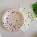 Ensemble d'assiettes et serviettes en papier jetables à pois or rose pour déco de fête. - Lot de 8 / Rose