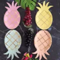 Süße Ananas Pappteller für Party Geschirr, Pastellfarben mit goldenem Folienmuster. - Langes Blatt Ananas Teller / 8 Stück/Packung / Mehrfarbig