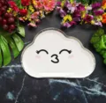 Gold foil white cloud paper plate, cute cartoon face design for kids party tableware. - 8 Pieces/Pack / Happy Cloud No. 1